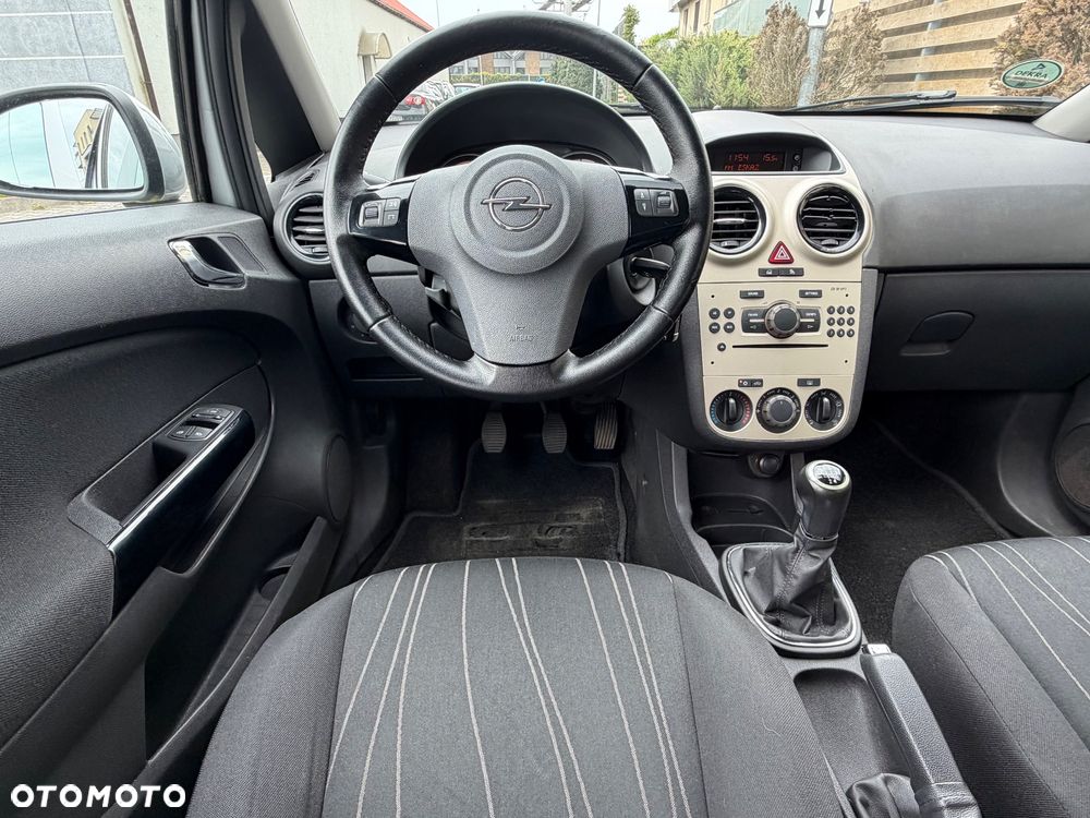 Opel Corsa 1.2 16V Innovation - 6