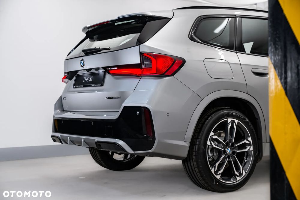 BMW X1 xDrive23i mHEV M Sport sport - 12