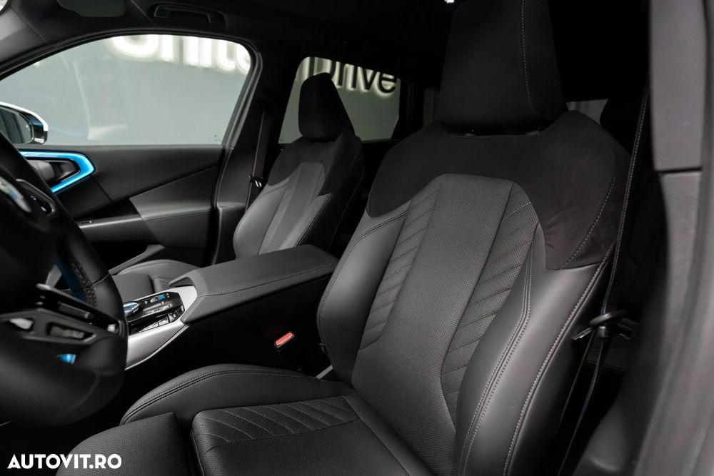 BMW X3 20 xDrive AT MHEV - 36