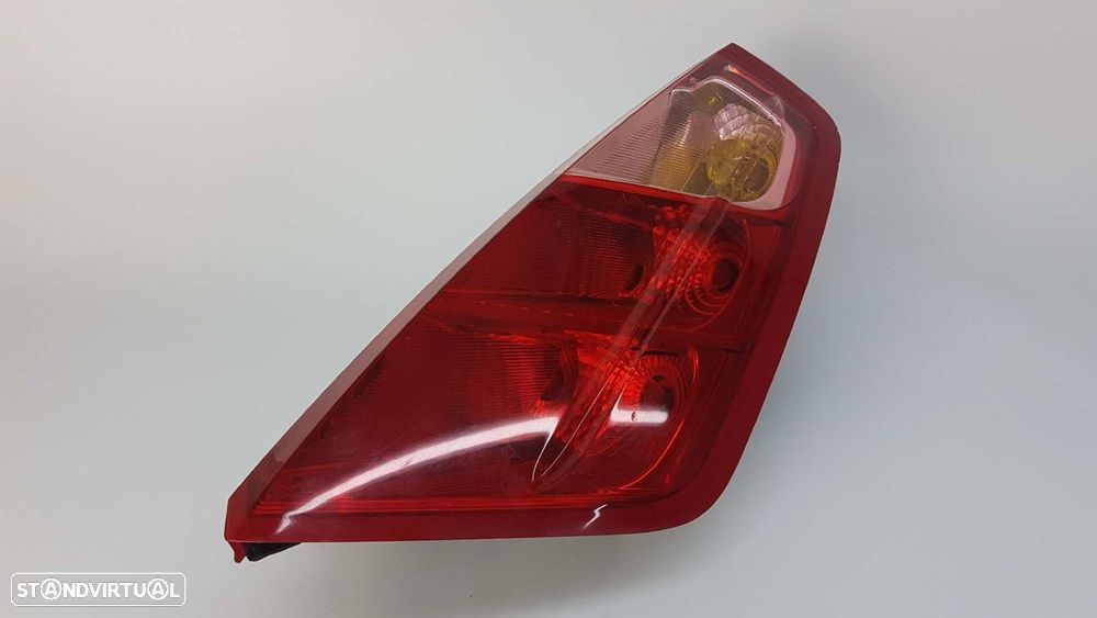 FAROLIM TRASEIRO DIREITO FIAT GRANDE PUNTO (199) 1.3 MULTIJET SPORT (01.2007->) - 7