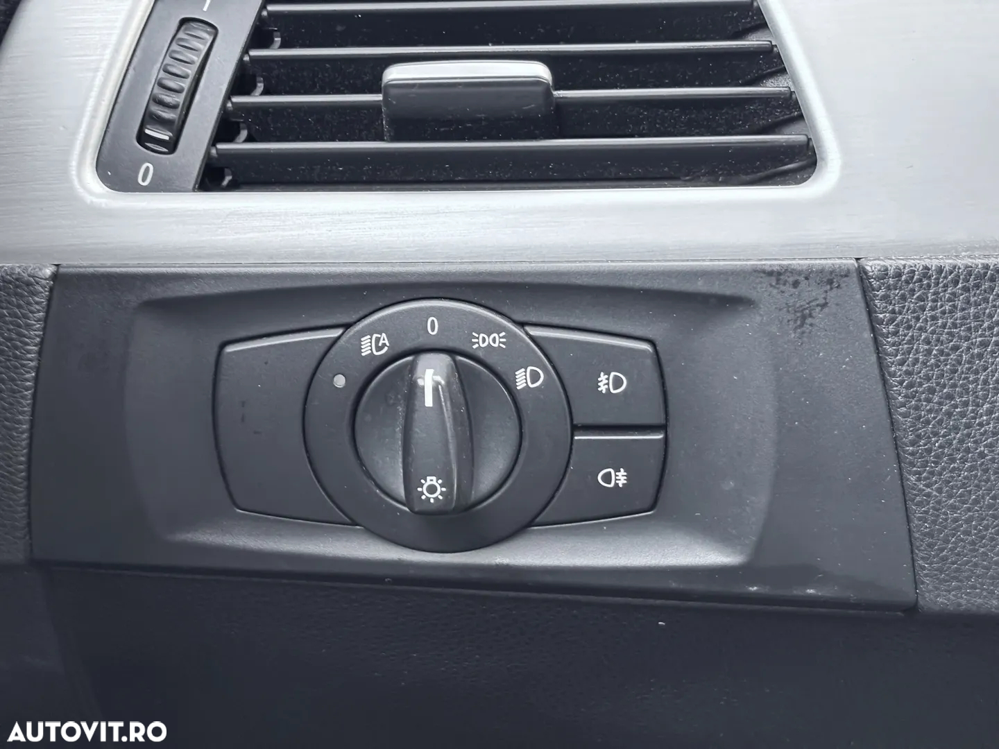 BMW Seria 3 320d - 14