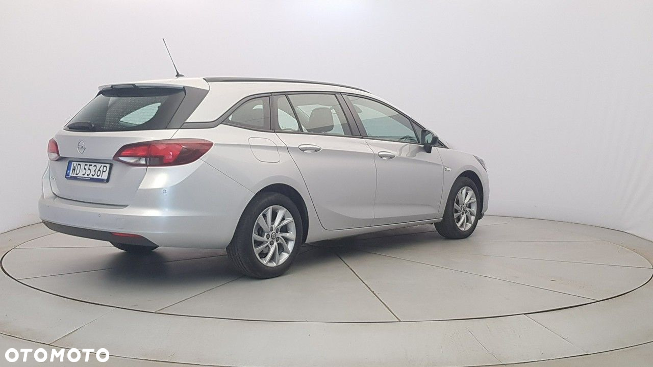 Opel Astra - 7