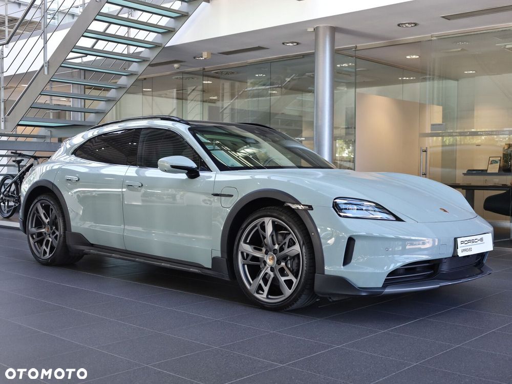 Porsche Taycan - 2