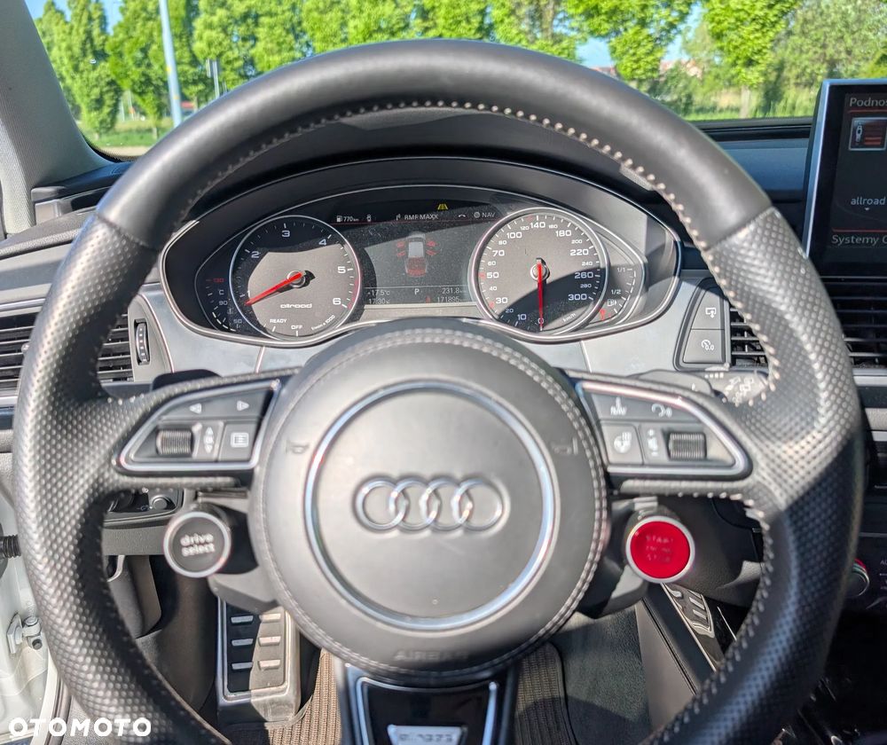 Audi A6 Allroad - 16