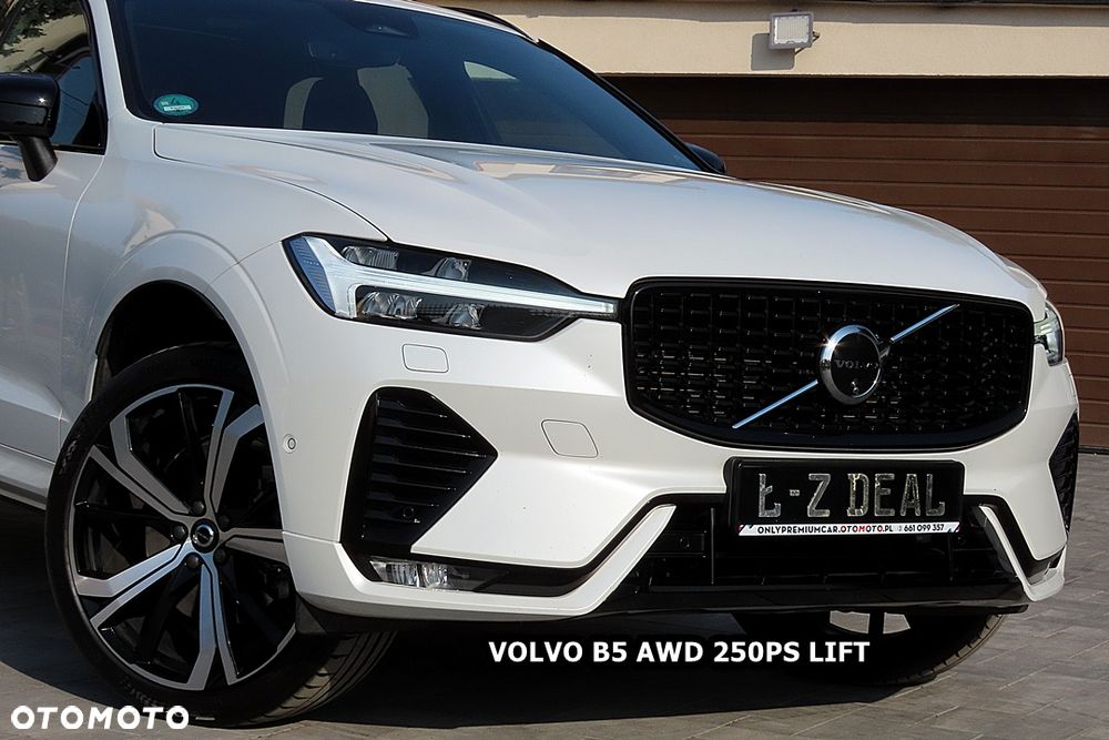 Volvo XC 60 B5 B AWD Ultimate Black Edition - 12