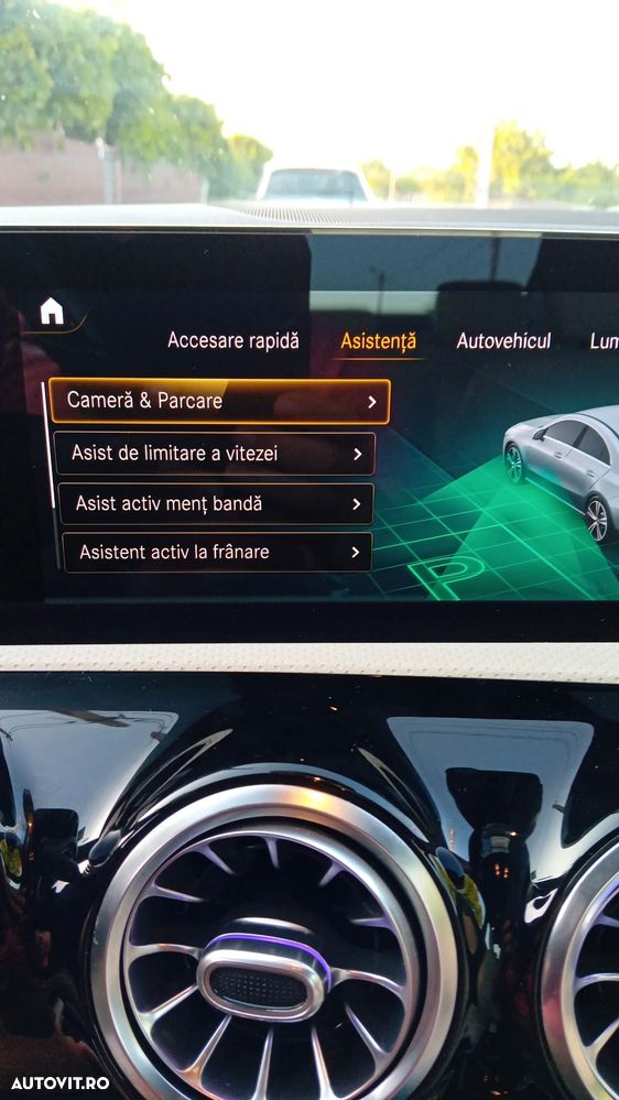 Mercedes-Benz CLA 250 - 14