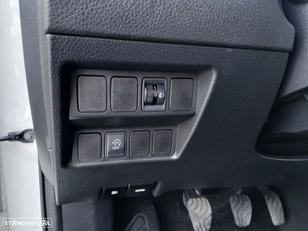 Nissan Qashqai 1.5 dCi N-Connecta Business - 18