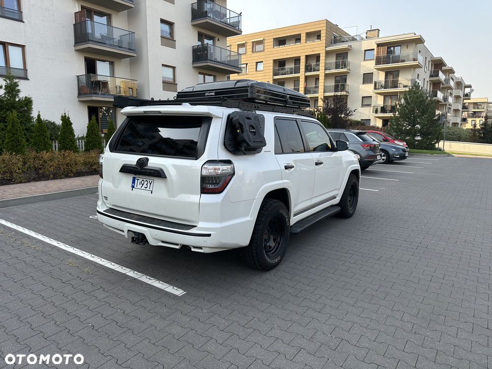 Toyota 4-Runner - 4