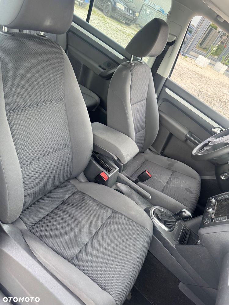Volkswagen Touran 1.6 TDI DPF DSG Cup - 10