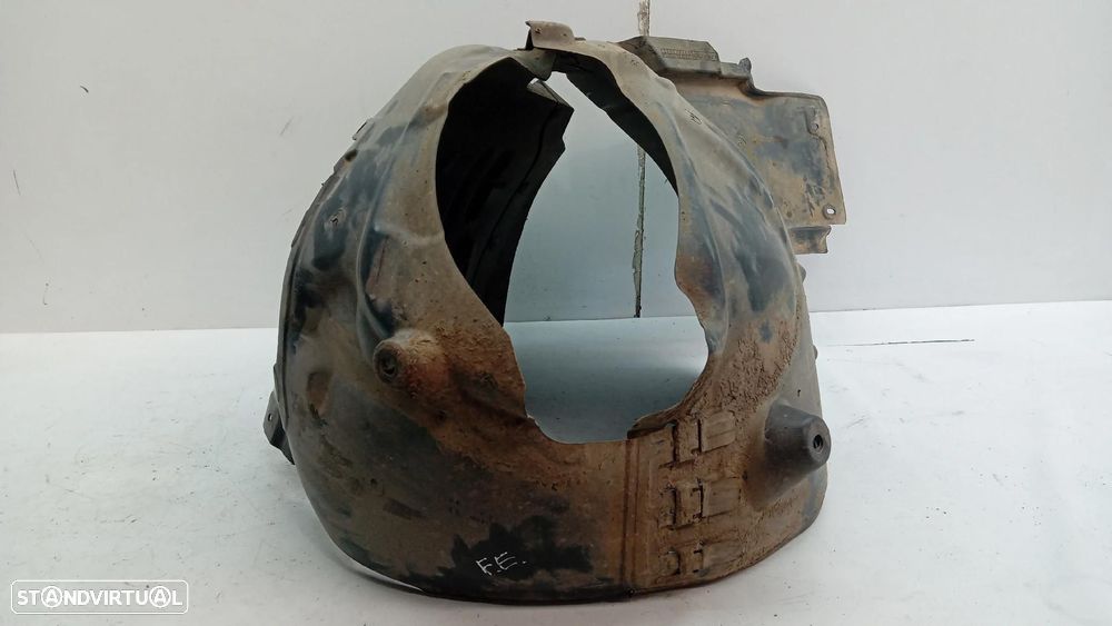 Cava roda frente esquerda MERCEDES-BENZ Classe C Carrinha (S205) - 3