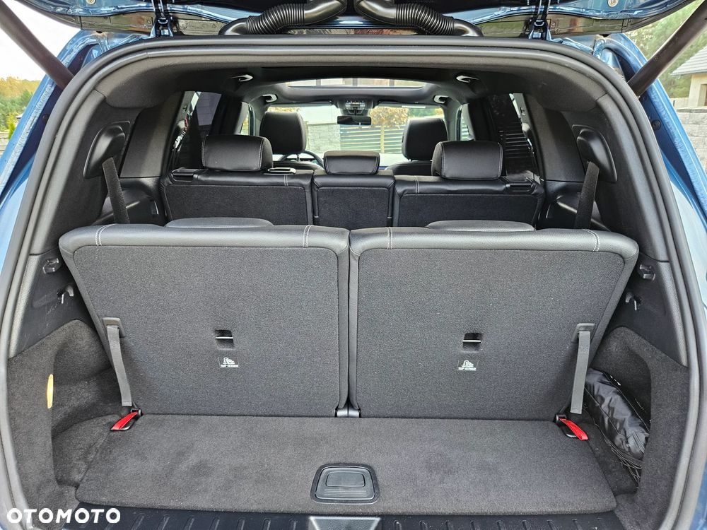 Mercedes-Benz GLB 220 d 4-Matic 8G-DCT - 25