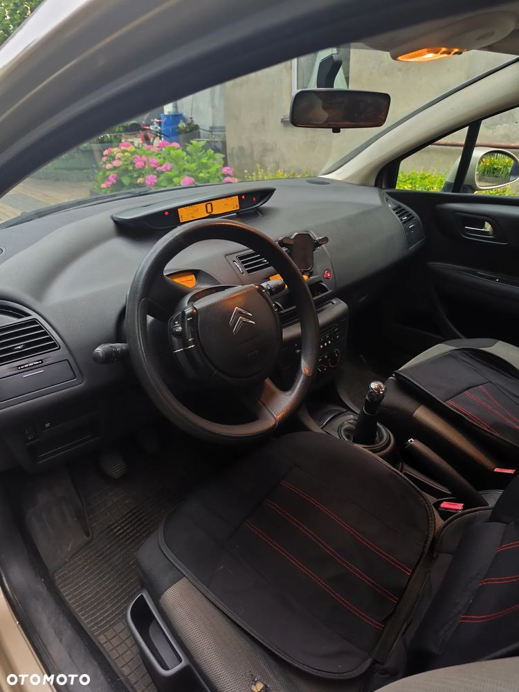 Citroën C4 - 4