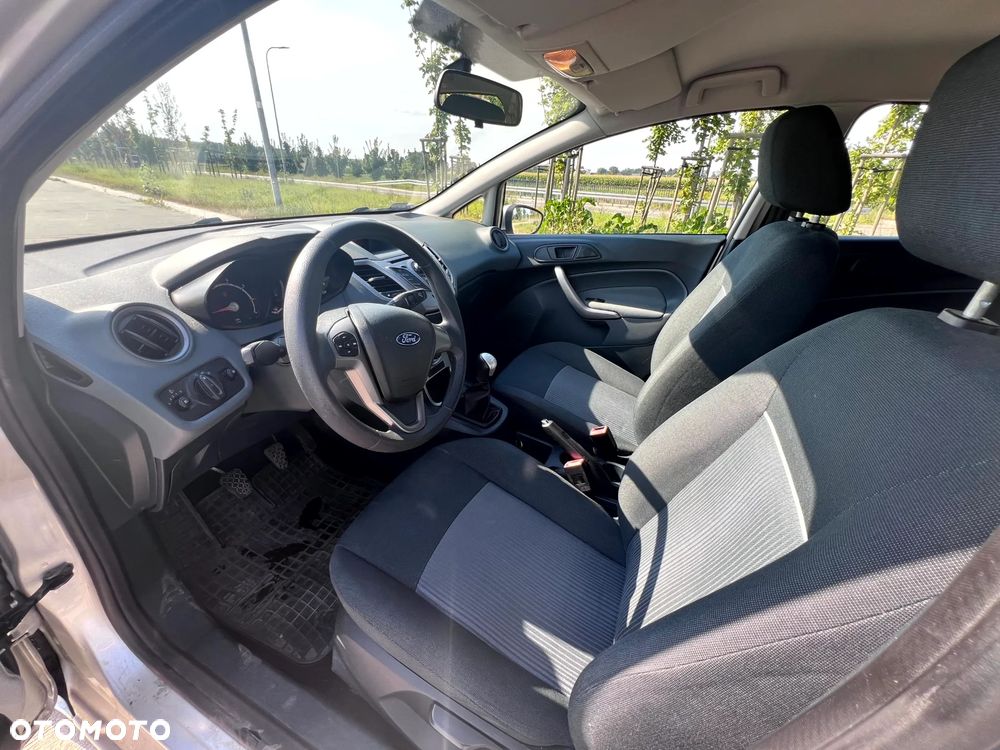 Ford Fiesta 1.25 Trend EU5 - 8