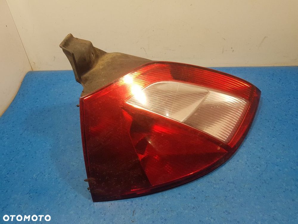 LAMPA TYŁ LEWA  RENAULT MEGANE II - 3