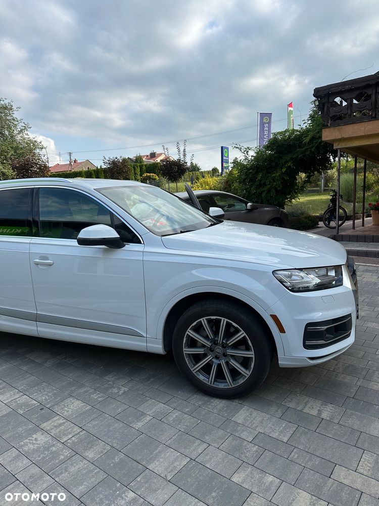 Audi Q7 - 7