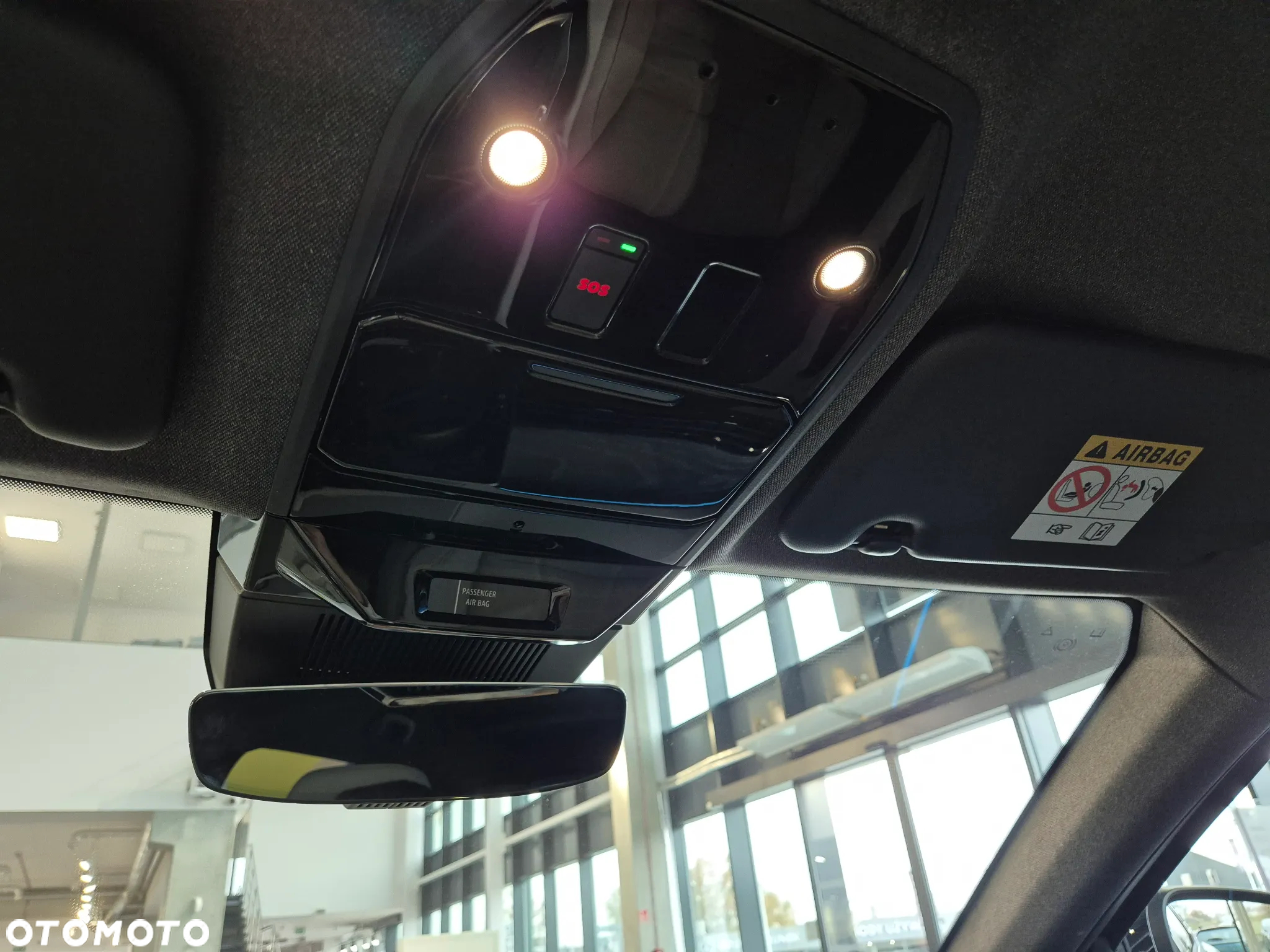 Renault Espace 1.2 E-Tech Full Hybrid 200 Iconic MMT 5os - 33
