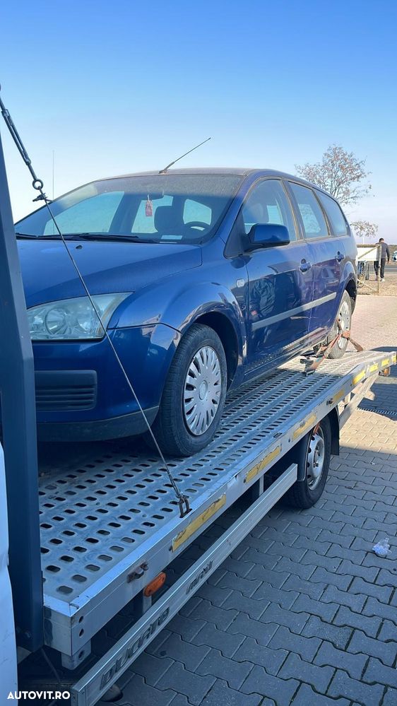 Dezmembram Ford Focus 2 break 1.6TDCI din 2006 - 3