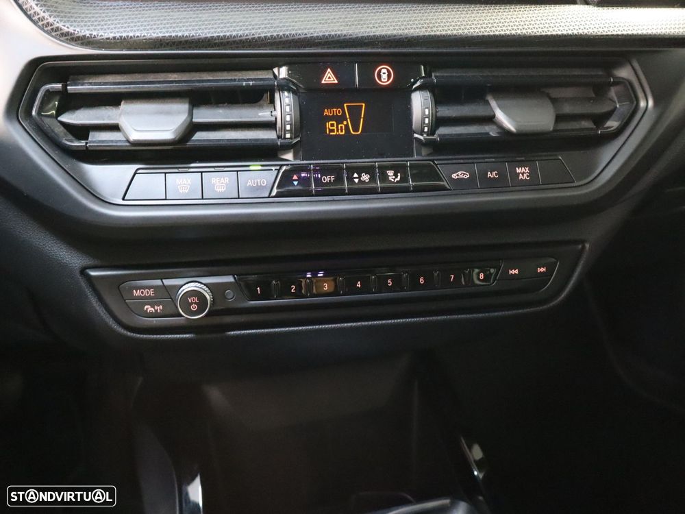 BMW 116 d Line Sport Auto - 22