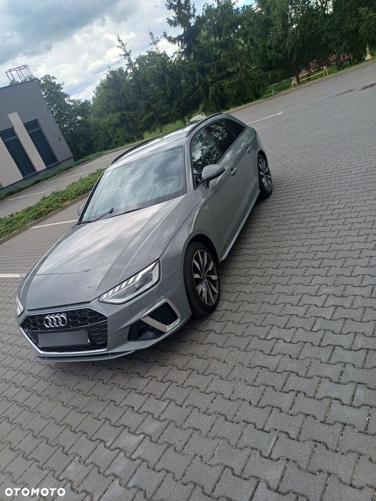 Audi A4 Avant - 9