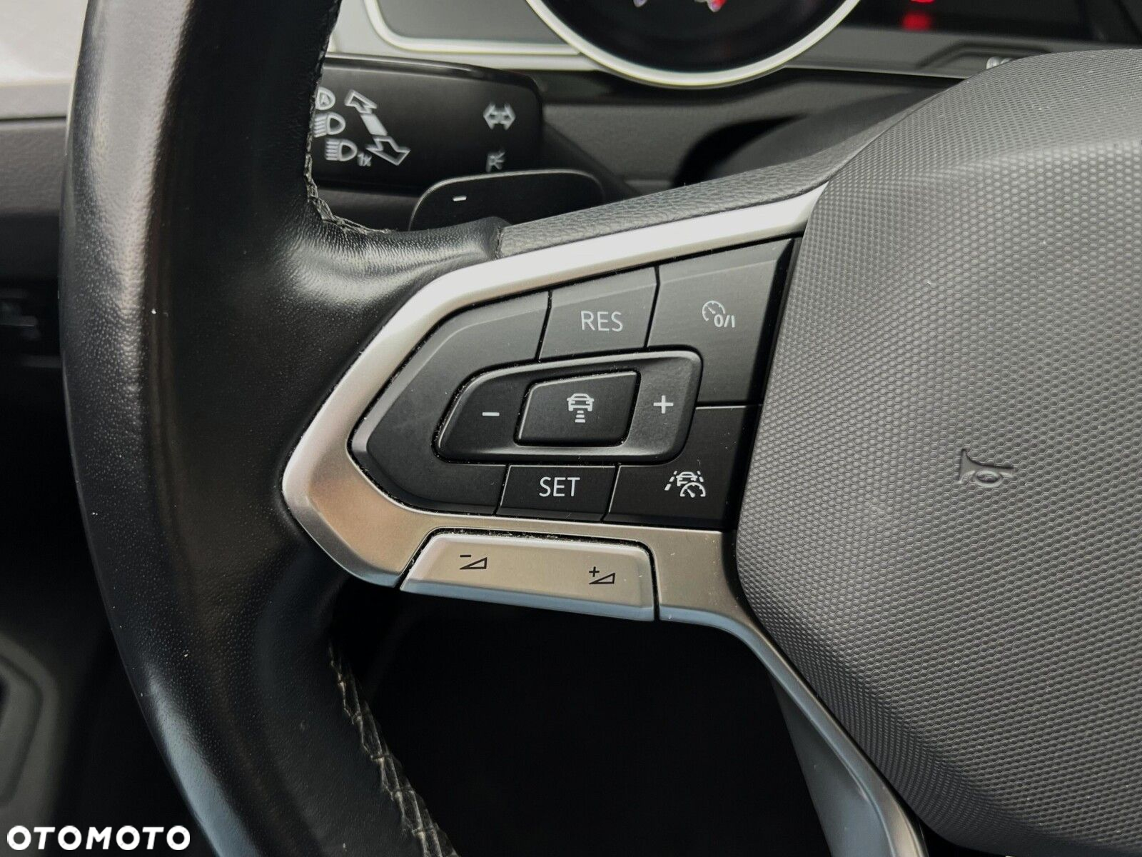 Volkswagen Passat 2.0 TDI EVO Business DSG - 22