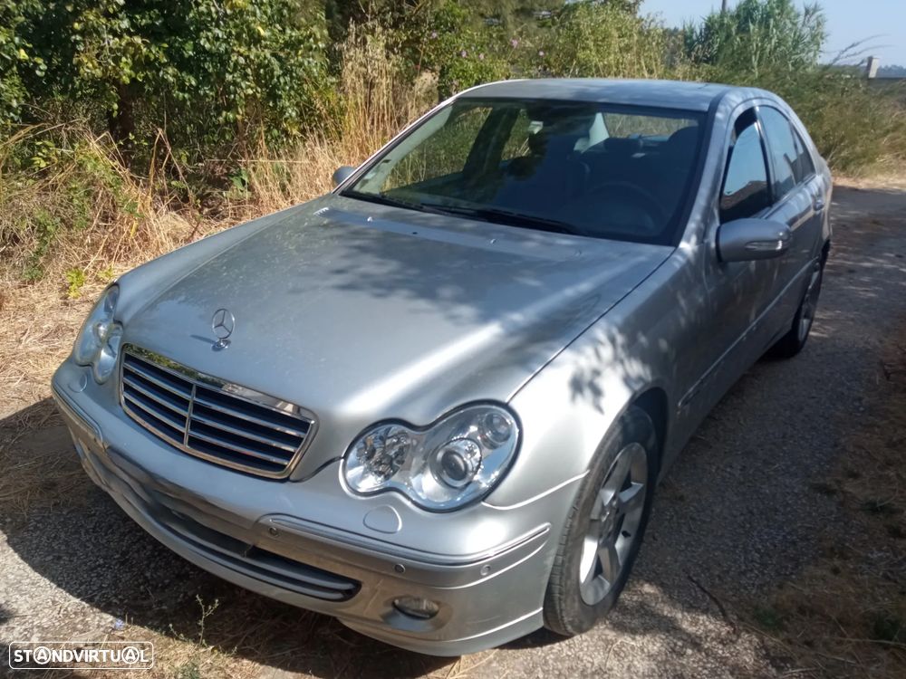 Mercedes-Benz C 220 CDI Avantgarde DPF - 2