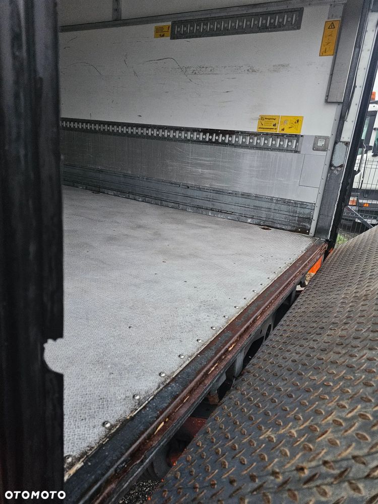 Mercedes-Benz Atego 1524 - 25