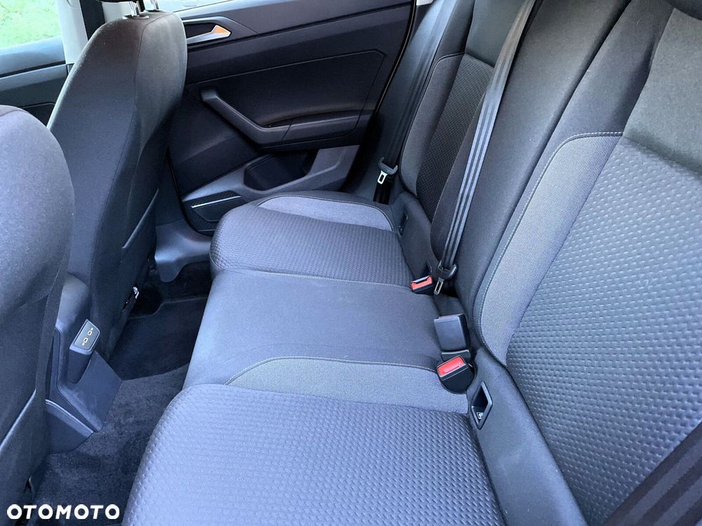 Volkswagen Polo 1.0 MPI Life Plus - 17