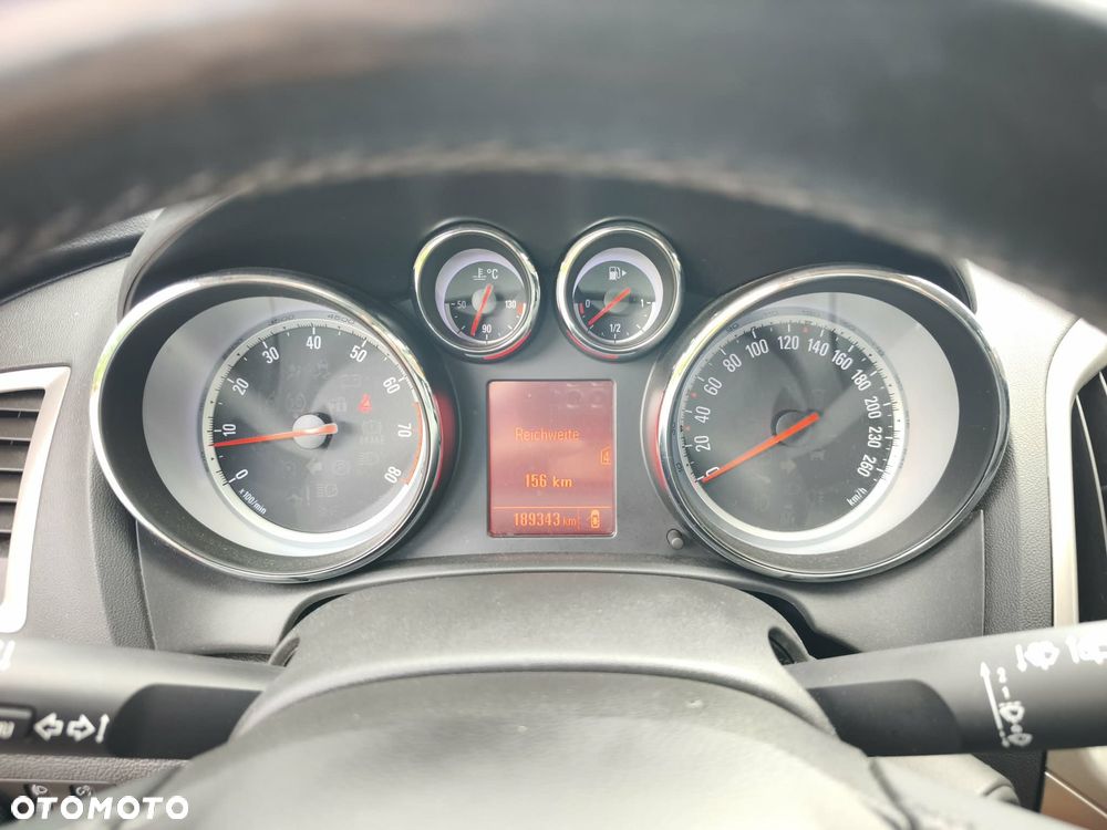 Opel Astra 1.4 T Edition 150 - 8