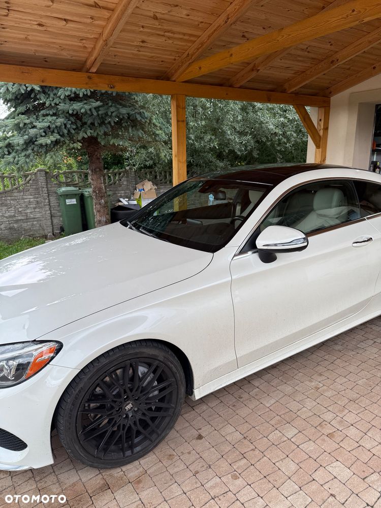 Mercedes-Benz Klasa C 300 7G-TRONIC - 11