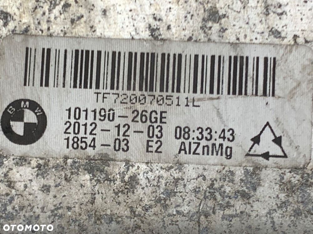 BELKA ZDERZAKA PRZÓD  BMW 5 (F10) 2009 - 2016 520 d 135 kW [184 KM] olej napędowy 2010 - 2014 - 4