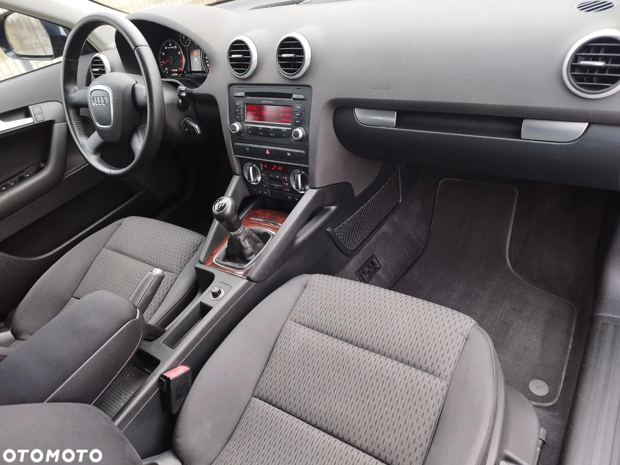 Audi A3 1.6 Ambition - 17