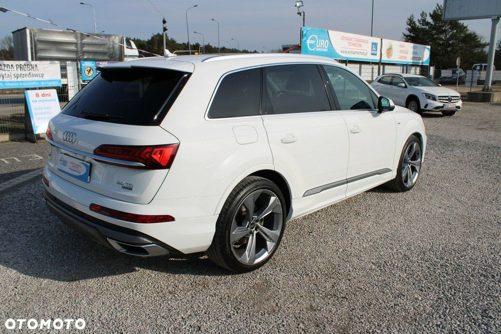 Audi Q7 - 7