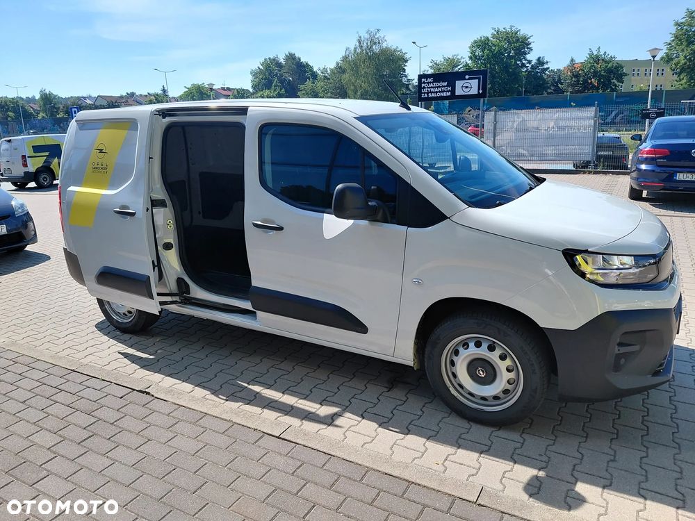 Opel COMBO CARGO XL 130KM A/T - Pojazd Demonstracyjny - 4