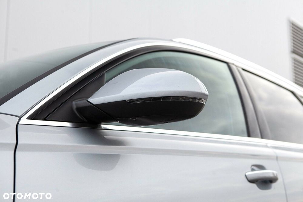 Audi A6 Avant 2.0 TDI ultra S tronic - 13