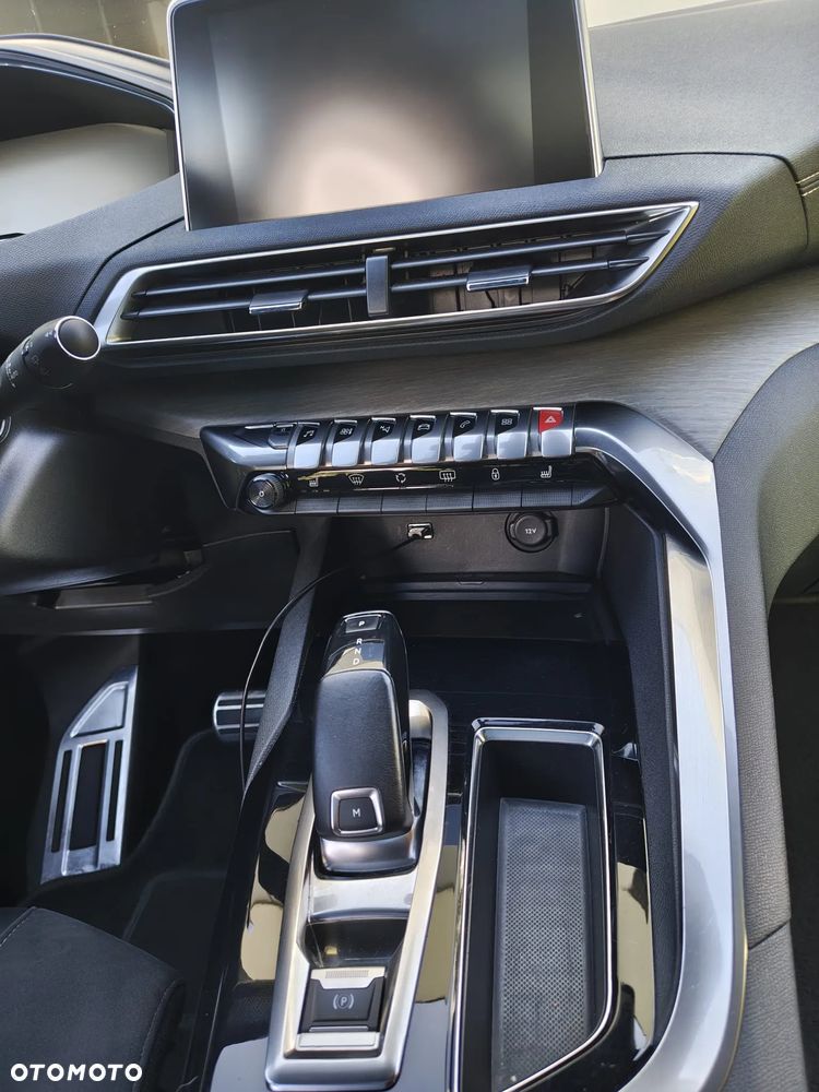 Peugeot 5008 - 20