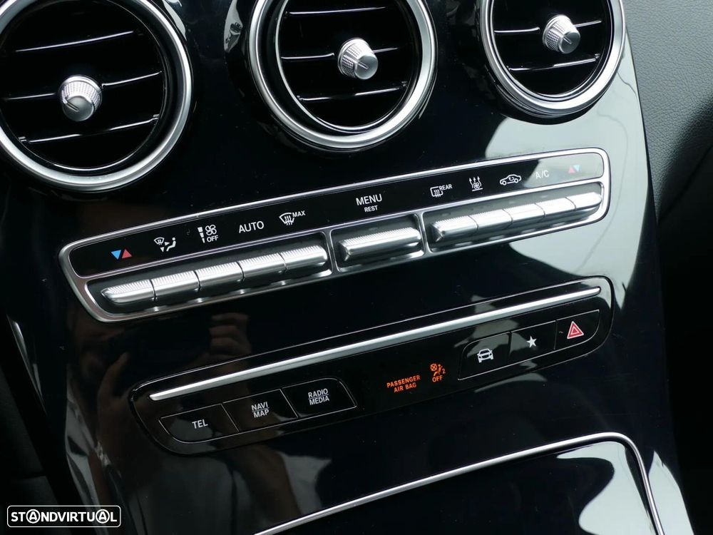 Mercedes-Benz GLC 300 de Coupé 4Matic - 24
