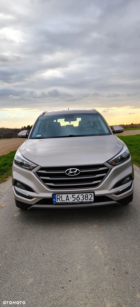 Hyundai Tucson blue 1.7 CRDi 2WD Advantage - 17