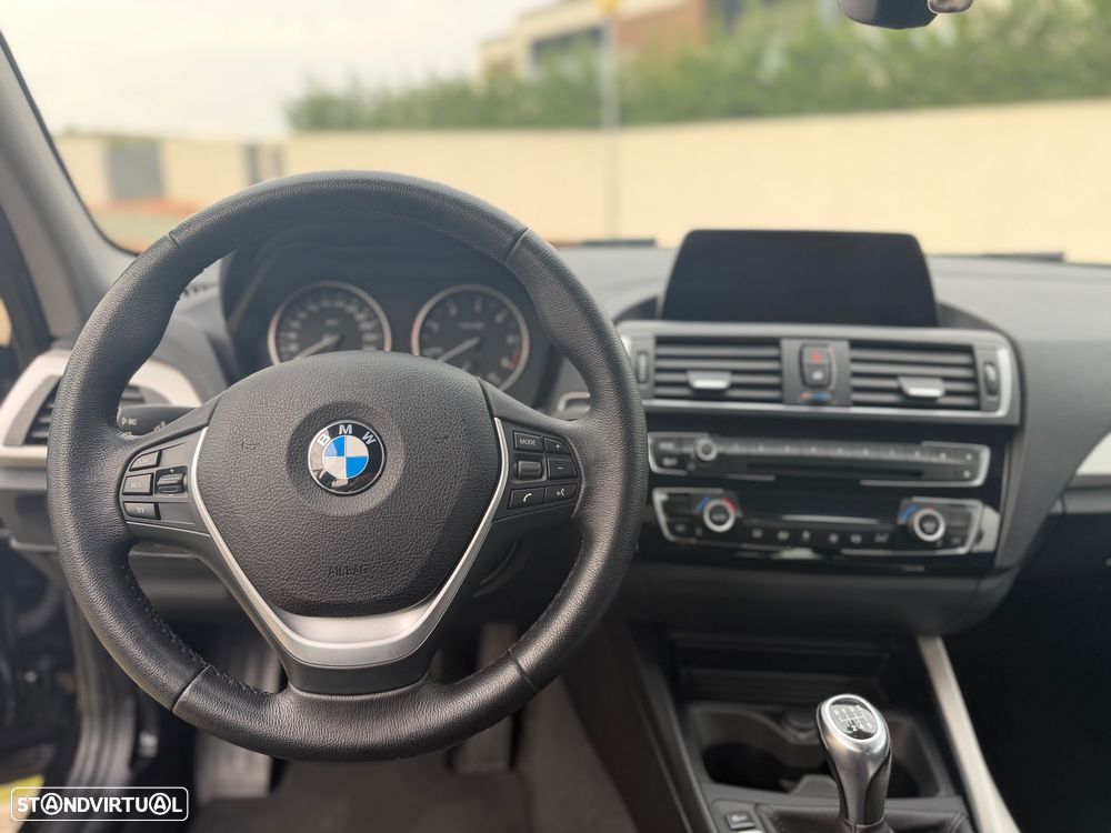BMW 116 d Sport Line - 10