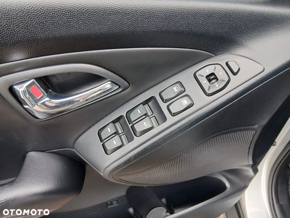 Hyundai ix35 1.6 2WD blue Comfort - 18