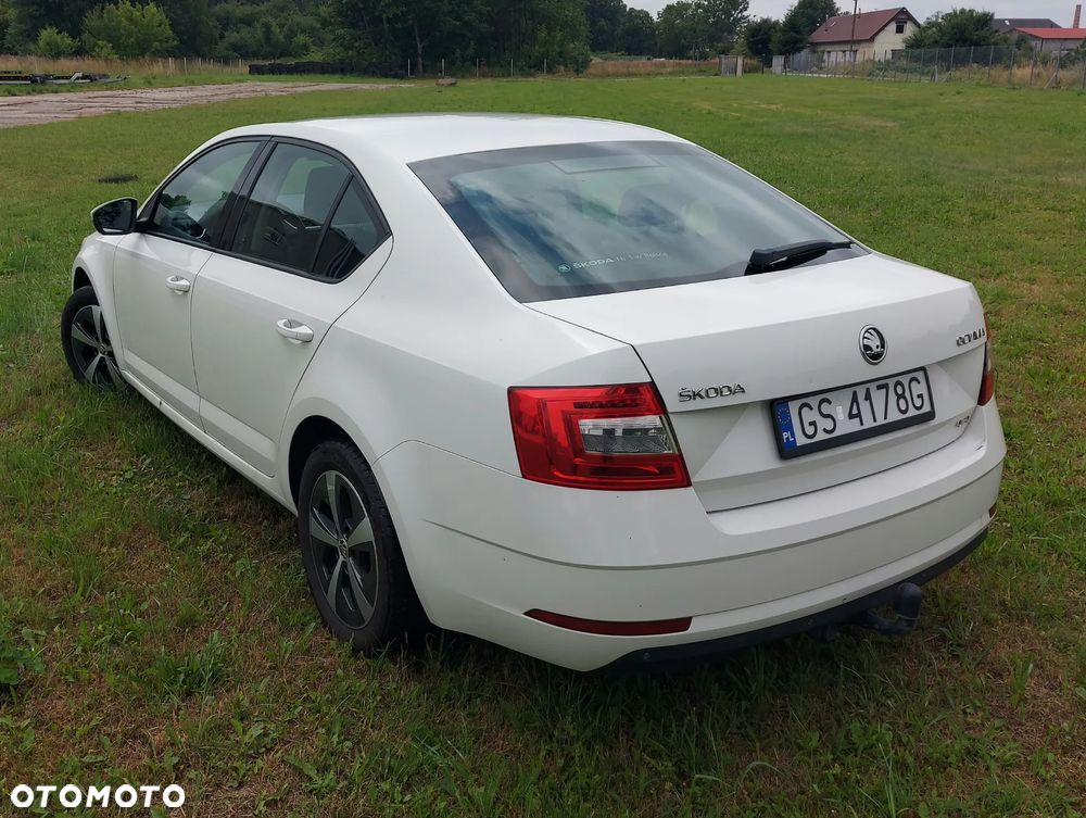 Skoda Octavia 2.0 TDI 4x4 Ambition - 4