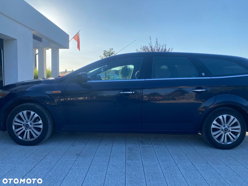 Ford Mondeo - 8