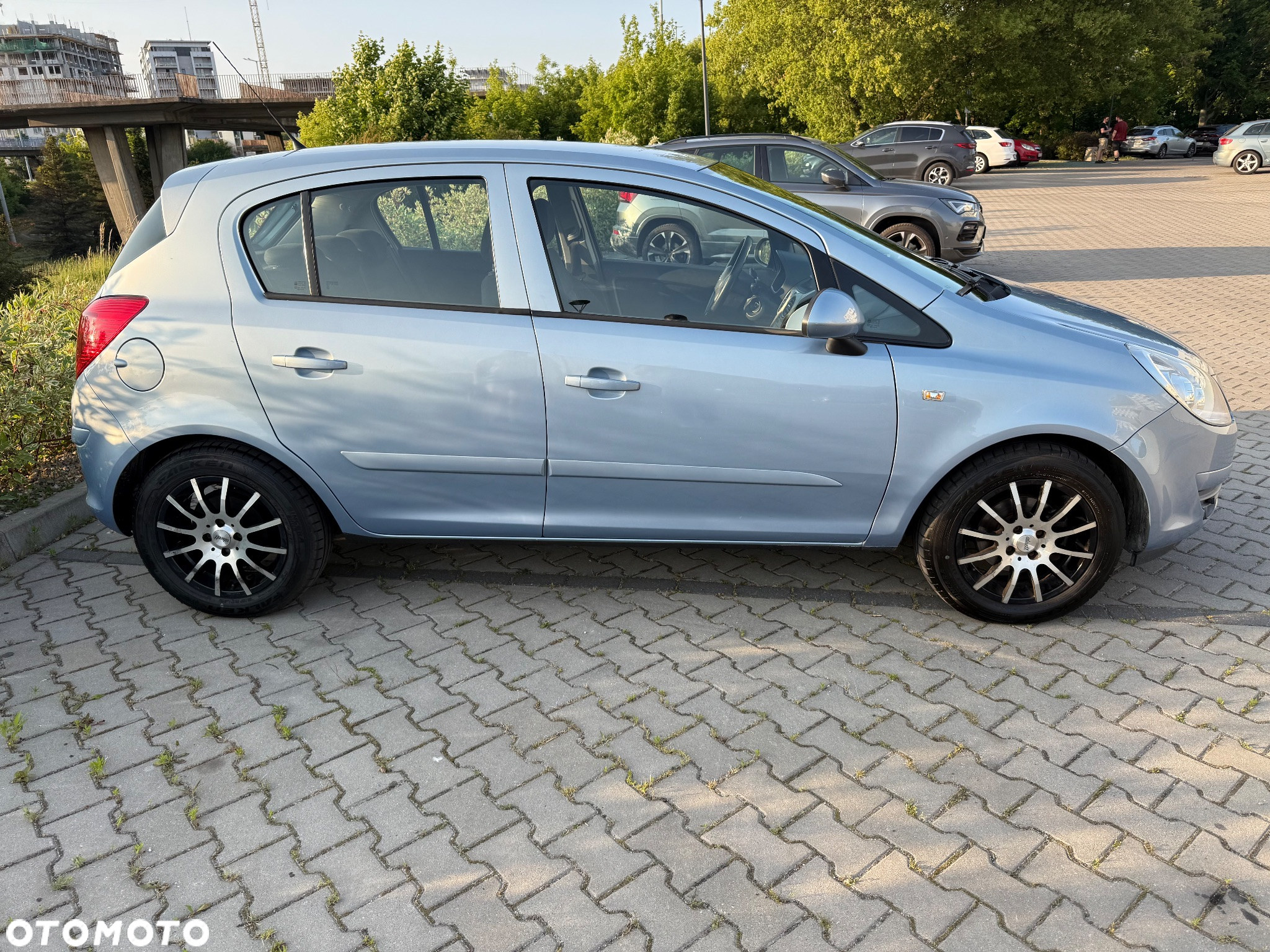 Opel Corsa 1.2 16V - 16