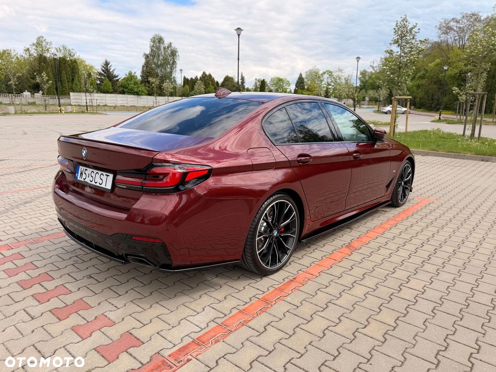 BMW Seria 5 540i xDrive mHEV sport - 10