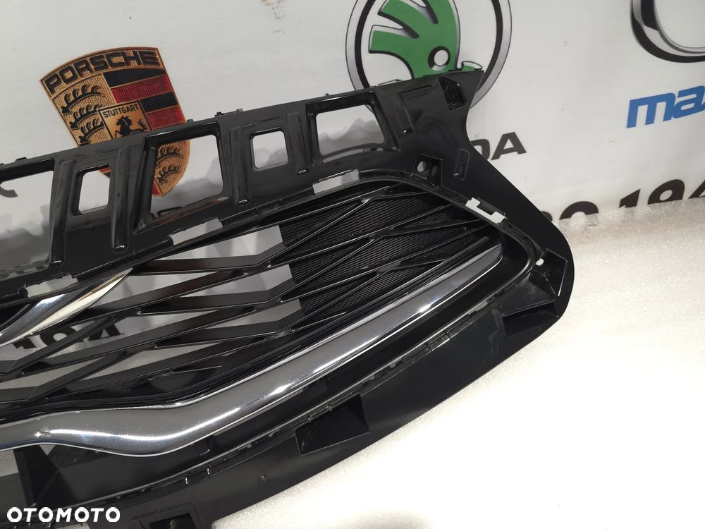 KIA CEED 3 III LIFT 21- ŁADNA ATRAPA / GRILL PRZEDNI PRZÓD , NR 86350-J7DA0 , NR AUKCJI GL846 - 9