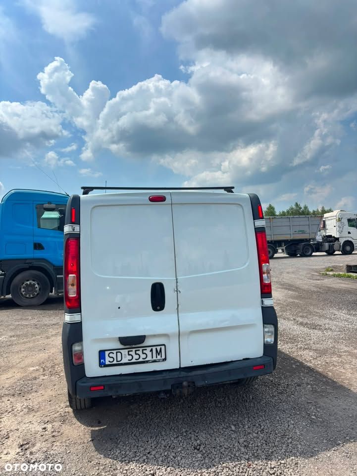 Renault trafic - 6