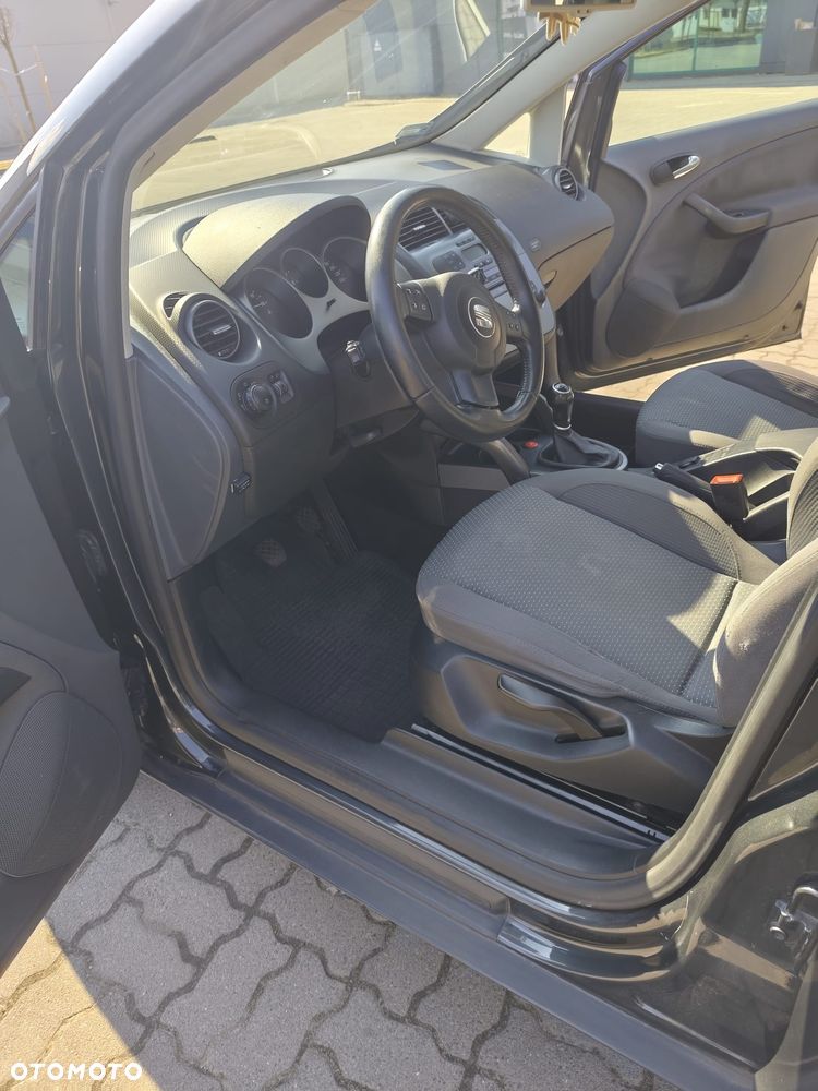 Seat Altea XL 1.6 Stylance - 9