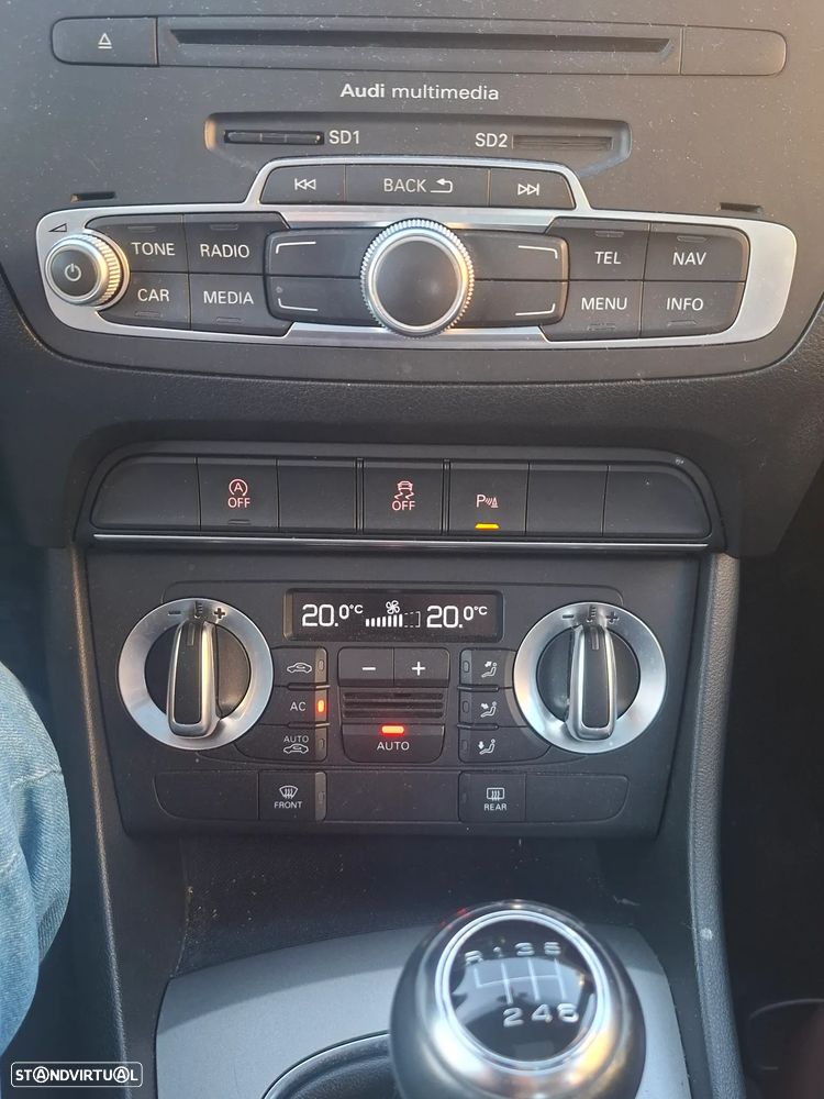 Audi Q3 2.0 TDI Attraction - 12