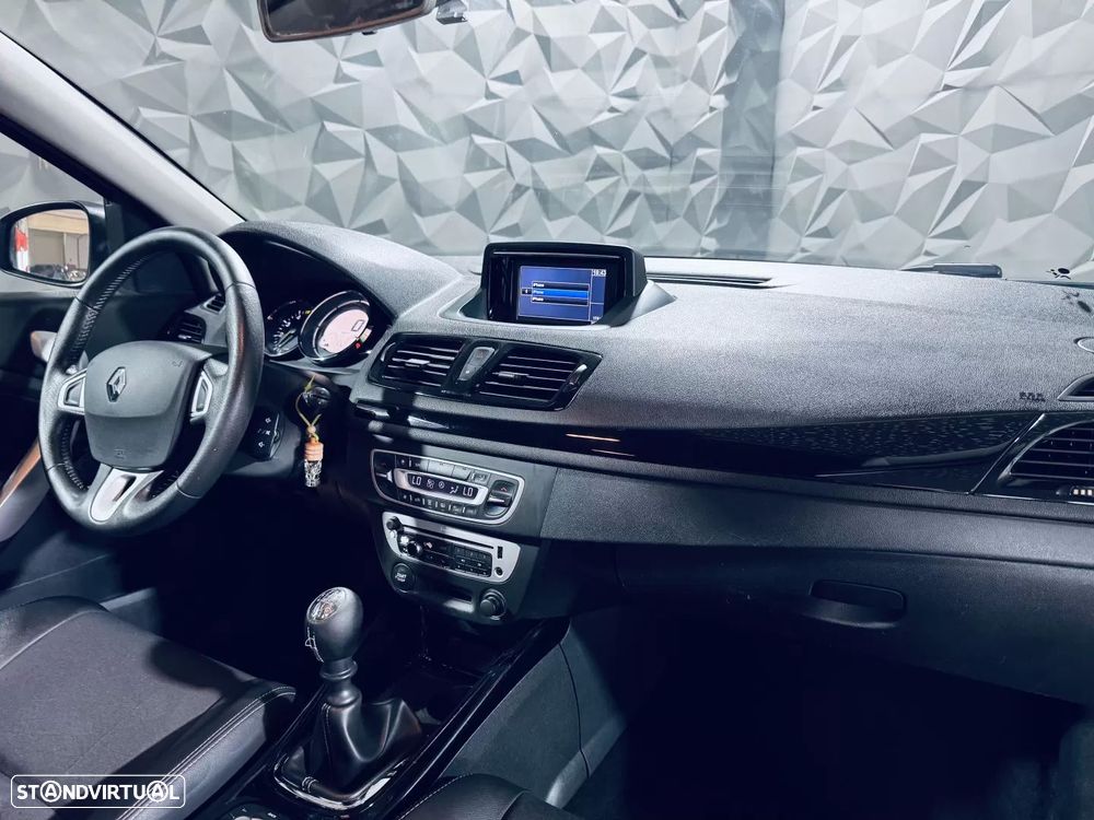 Renault Mégane Sport Tourer 1.5 dCi Bose Edition - 16