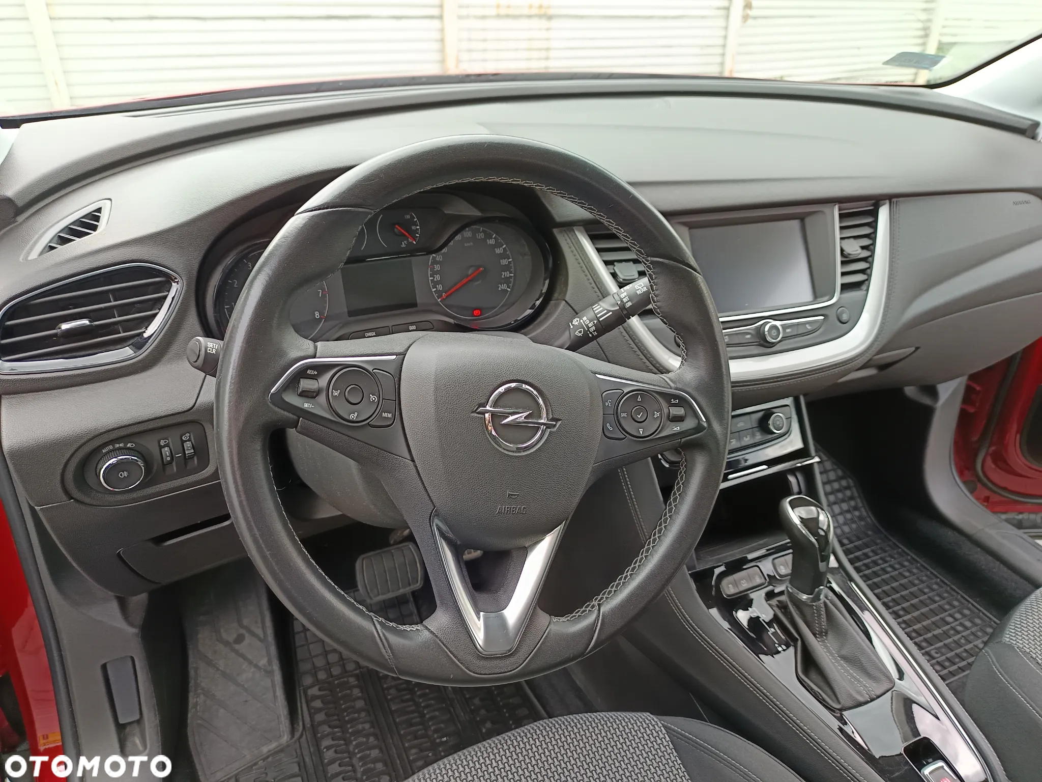 Opel Grandland X 1.2 T Enjoy S&S - 15