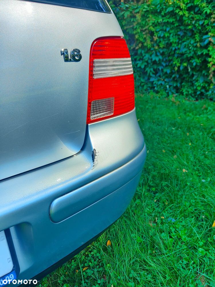 Volkswagen Golf - 11